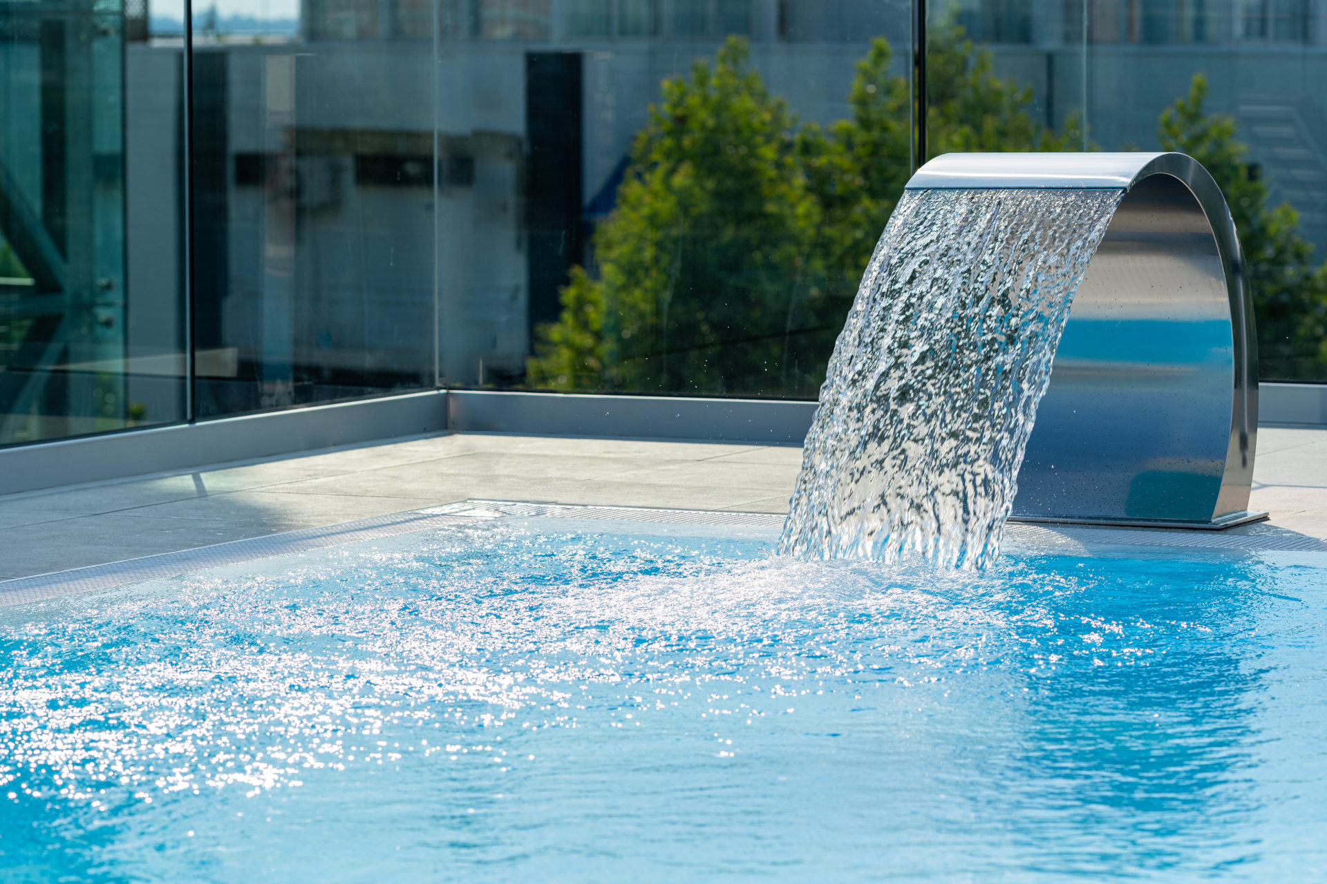 Fontana piscina hotel Vittoria